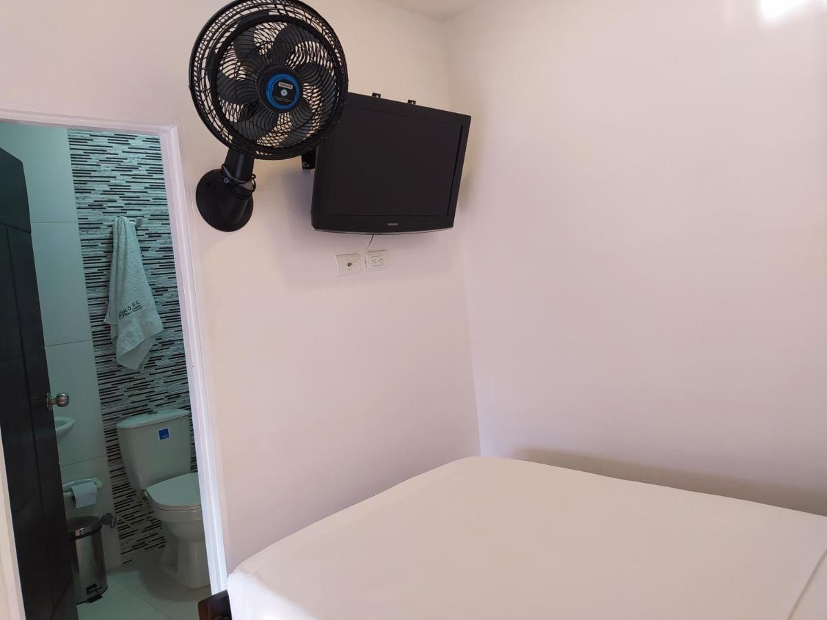 Hotel Brisas Del Norte Roldanillo Εξωτερικό φωτογραφία