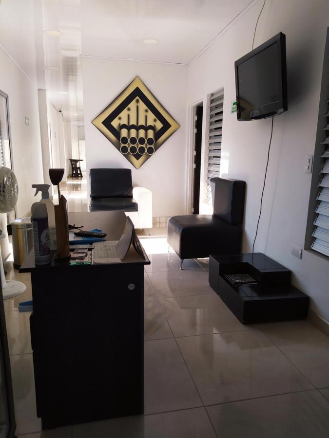 Hotel Brisas Del Norte Roldanillo Εξωτερικό φωτογραφία