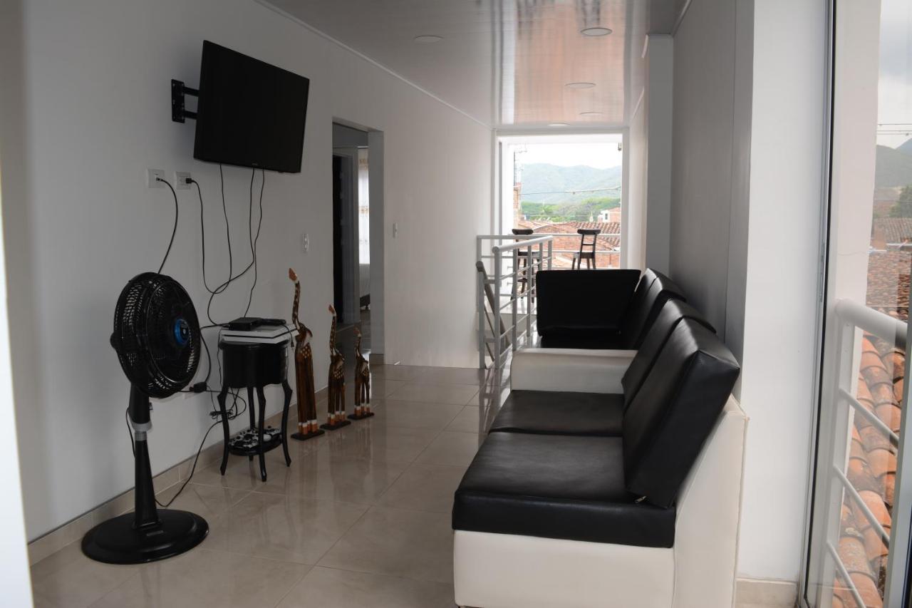 Hotel Brisas Del Norte Roldanillo Εξωτερικό φωτογραφία
